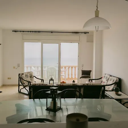 3 Bedroom In Aiguafreda, Begur. Sea Views And Terrace Daire *