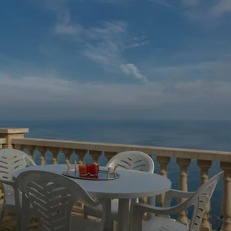 3 Bedroom In Aiguafreda, Begur. Sea Views And Terrace Daire